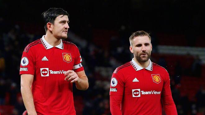 崭露头角 崭露头角